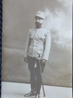 Fotografie tip Carte Postala, Sublocotenent din armata romana, 1912