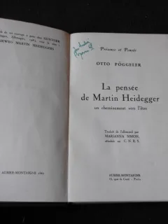 LA PENSEE DE MARTIN HEIDEGGER - OTTO POGGELER   (CARTE IN LIMBA FRANCEZA)