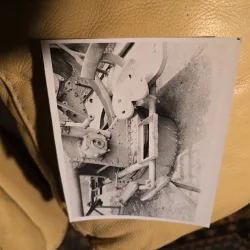 Fotografie scaun servant tun antiaerian naval calibru mic