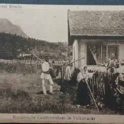 Carte postala, Locuitori ai satelor românești în costume populare, inceput de secol XX