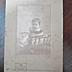 Fotografie copil, pe carton, 1910