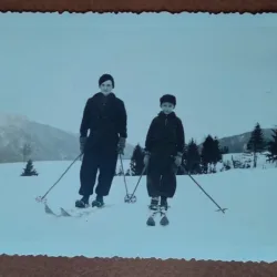 Fotografie, Geo Litarczek, parintele radiologiei romanest si Stella, mama sa, la schi la Predeal, 1935
