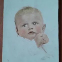 Fotografie lipita pe carton, bebelus, inceput de secol XX