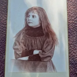 Fotografie portret fata, tip CDV