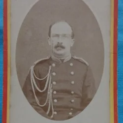 Fotografie tip CDV, Capitan francez, sfarsit de secol XIX