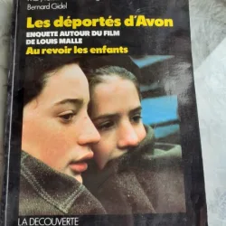 LES DEPORTES D'AVON - BERNARD GIDEL  (CARTE IN LIMBA FRANCEZA)