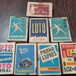 Lot 8 cutii chibrituri cu reclame la Loto si Pronosport anii 50 Romania